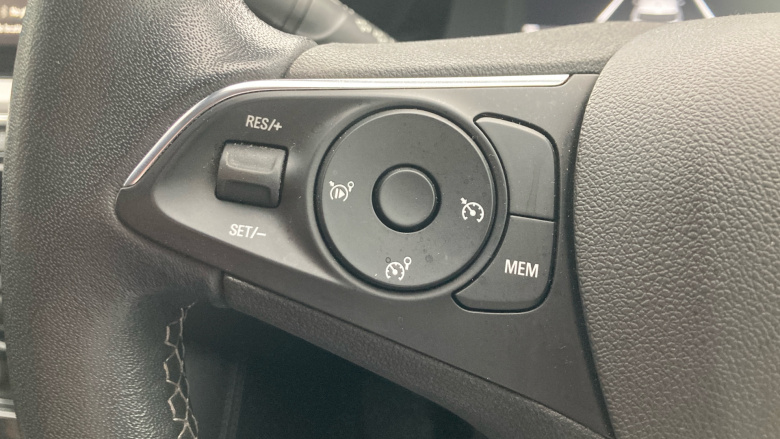 Vauxhall Grandland 1.2 Turbo Design 5dr Petrol Hatchback